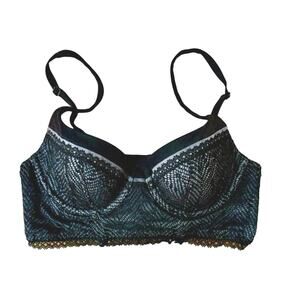 Victoria Secret Body by Victoria 34 B black lace & gray bralette push up EUC
